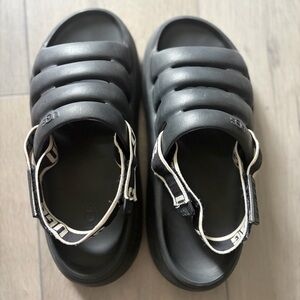 UGG Black Yeah Slip-On